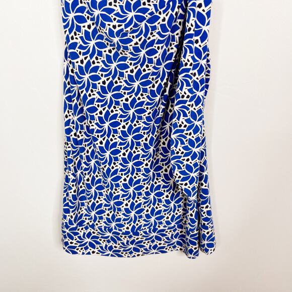 Diane Von Furstenberg Size 4 Blue Della Dress Blue Petals Print White Tie Waist - Picture 5 of 12